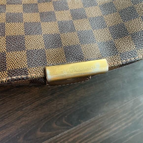 Louis Vuitton classic men messenger bag - Picture 12 of 16